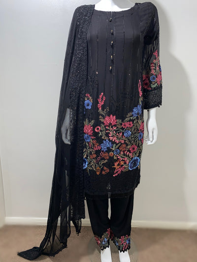 Black sequence chiffon suit - Sadaf’s Collection